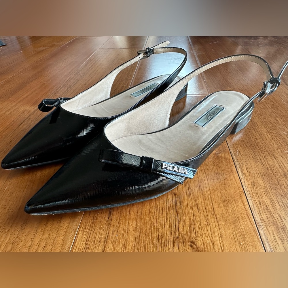 Prada flats - Picture 14 of 16